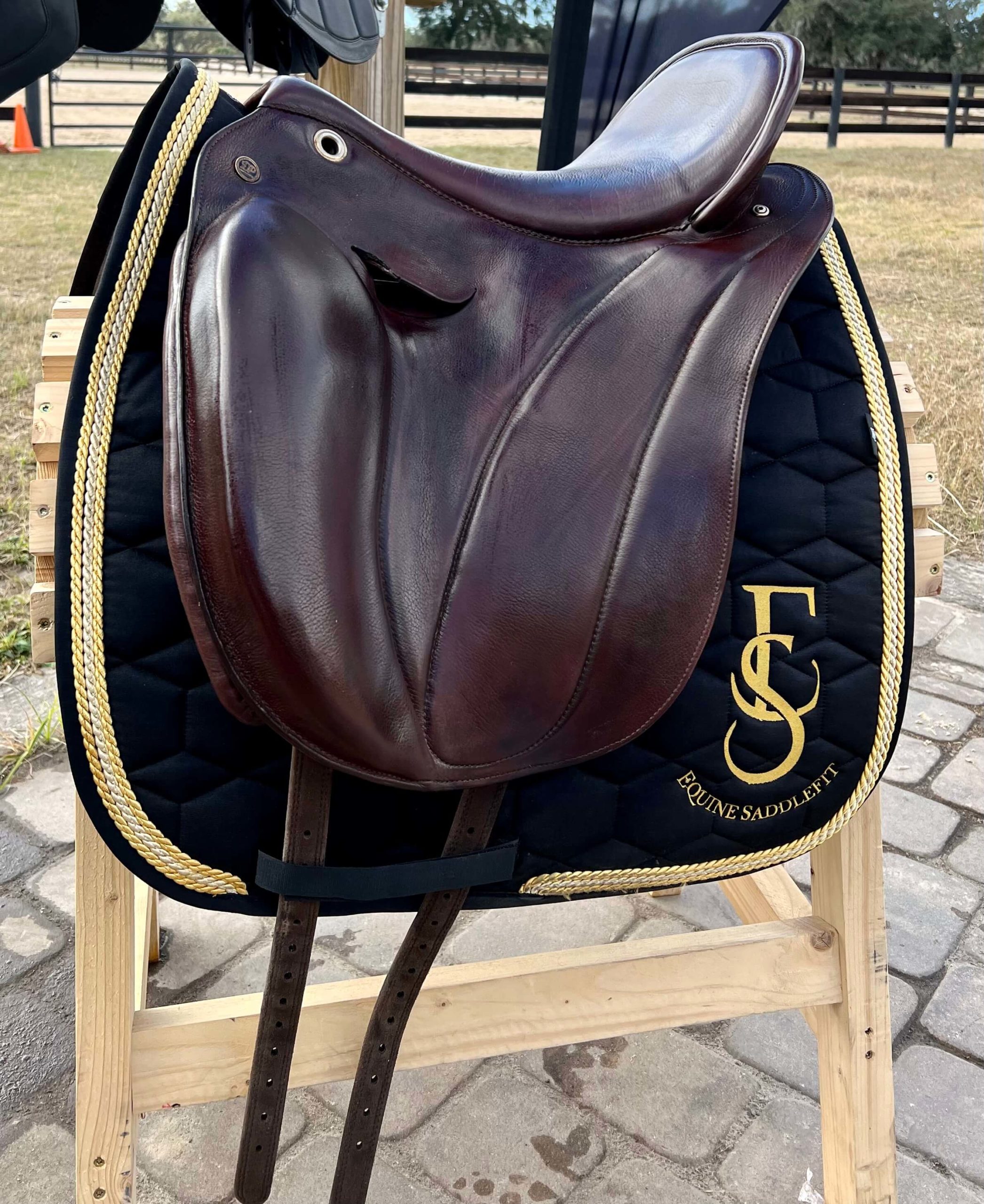 equine-saddlefit-usa-buy-saddles-4